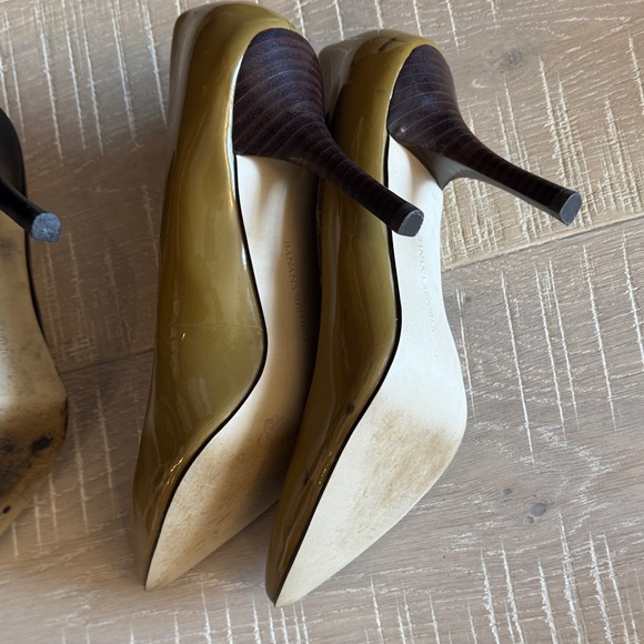 4 pair Patent Pointed-Toe Pumps (kate spade, Banana Republic, Nine West) - Picture 8 of 11